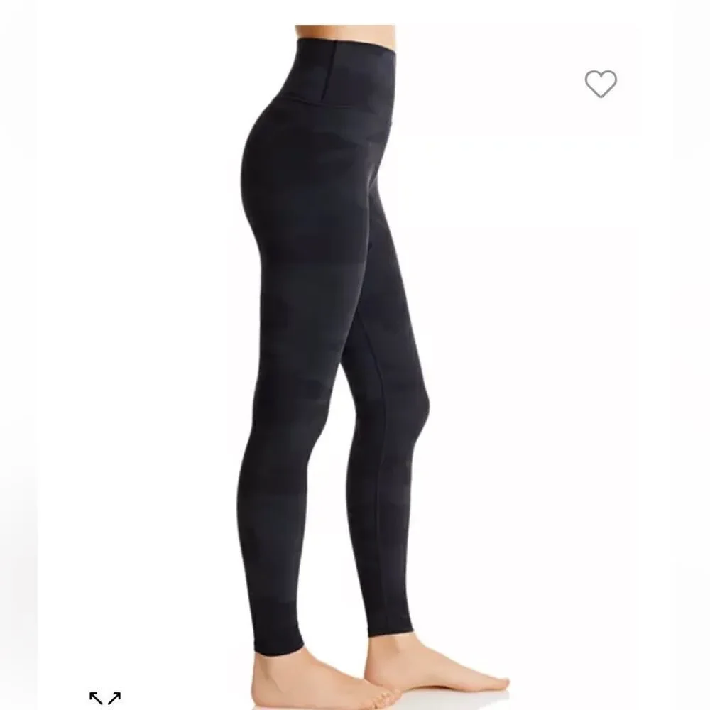 Alo Yoga Camo Vapor Leggings